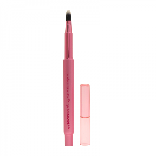 Real Techniques Real Techniques Retractable Lip Brush - Health & Beauty > Personal Care > Cosmetics > Cosmetic Tools > Makeup Tools > Makeup Brushes