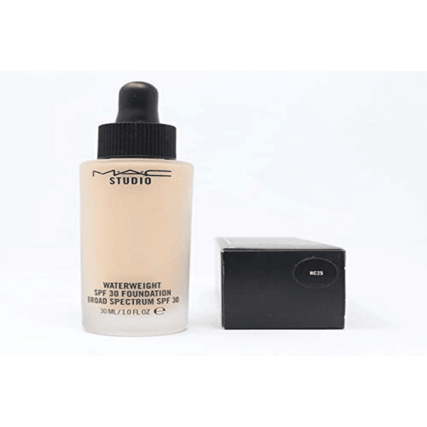 Mac MAC Studio Waterweight SPF30 Foundation 15G -