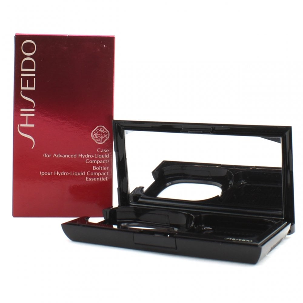 Shiseido Case Advanced Hydro-Liquid Compact
