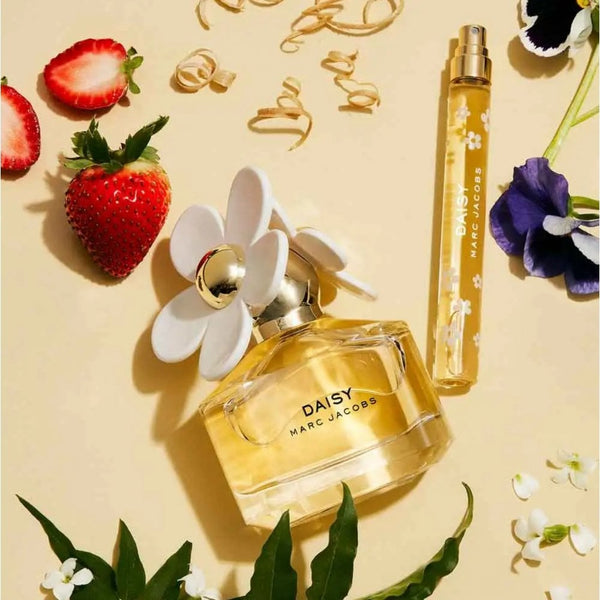 Marc Jacobs Marc Jacobs Daisy 100ml EDT Spray - Health & Beauty > Personal Care > Cosmetics > Perfumes & Colognes > Eaux De Toilette EDT