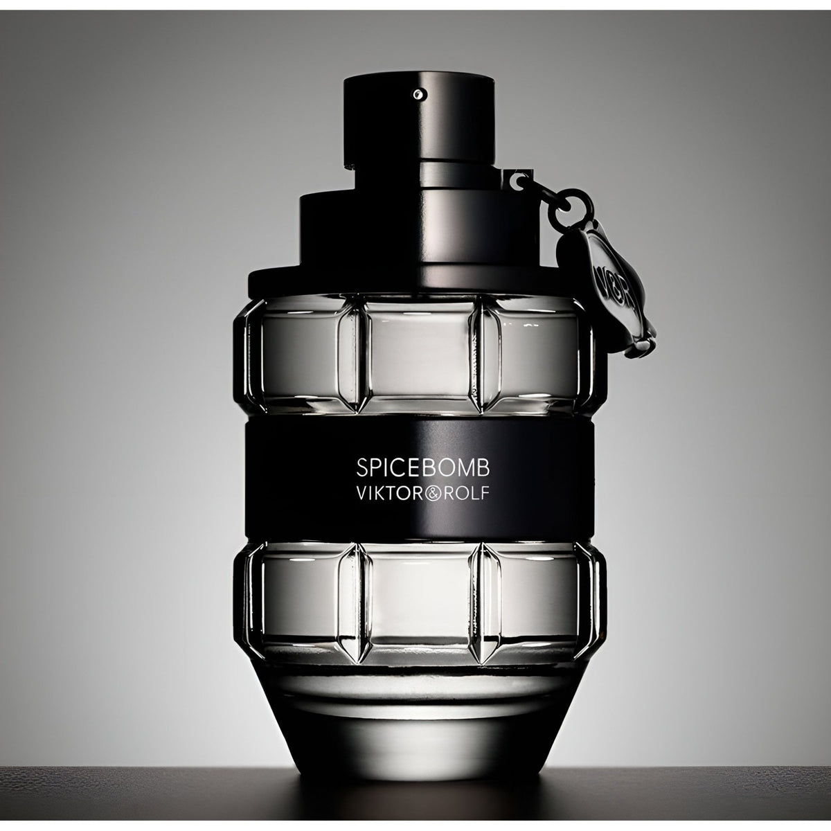 Viktor & Rolf Viktor & Rolf Spicebomb 90ml EDT Spray - Health & Beauty > Personal Care > Cosmetics > Perfumes & Colognes > Eaux De Toilette EDT