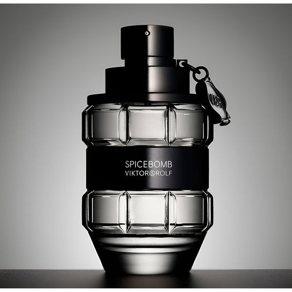 Viktor & Rolf Viktor & Rolf Spicebomb 90ml EDT Spray - Health & Beauty > Personal Care > Cosmetics > Perfumes & Colognes > Eaux De Toilette EDT