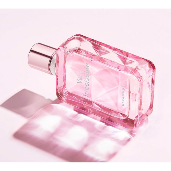 Givenchy Givenchy Very Irresistible 80ml EDT Spray - Health & Beauty > Personal Care > Cosmetics > Perfumes & Colognes > Eaux De Toilette
