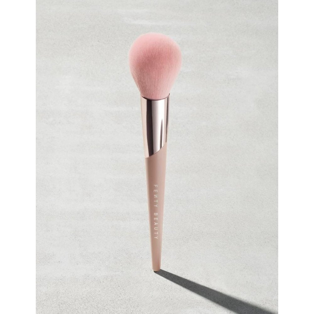 Fenty Beauty Fenty Beauty Puff Setting Brush 170 - Health & Beauty > Personal Care > Cosmetics > Cosmetic Tools > Makeup Tools > Makeup Brushes