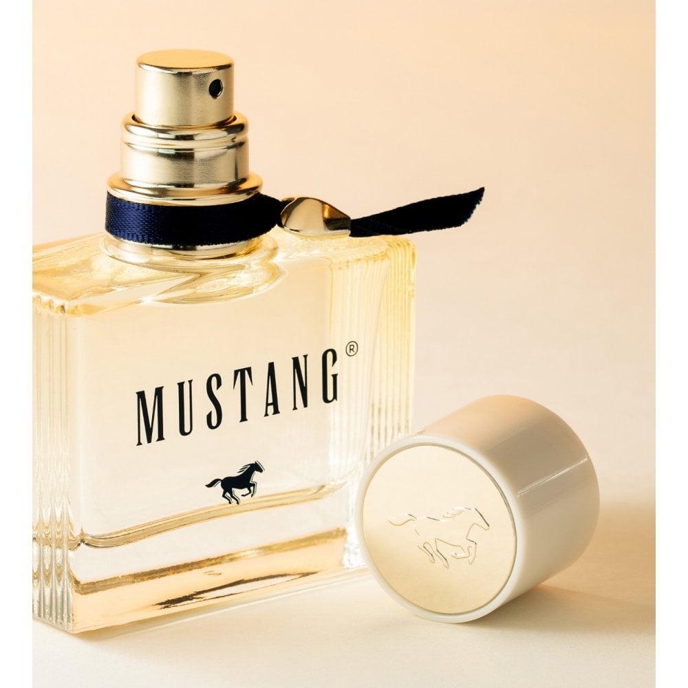 Mustang Mustang Gold Signature 30ml EDP Spray - Health & Beauty > Personal Care > Cosmetics > Perfumes & Colognes > Eaux de Parfum