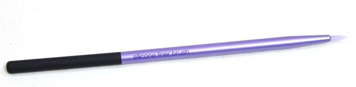 Real Techniques Silicone Liner Brush