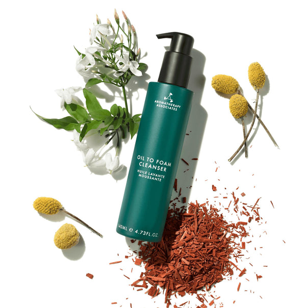 Aromatherapy Associates Oil To Foam 140ml Cleanser
